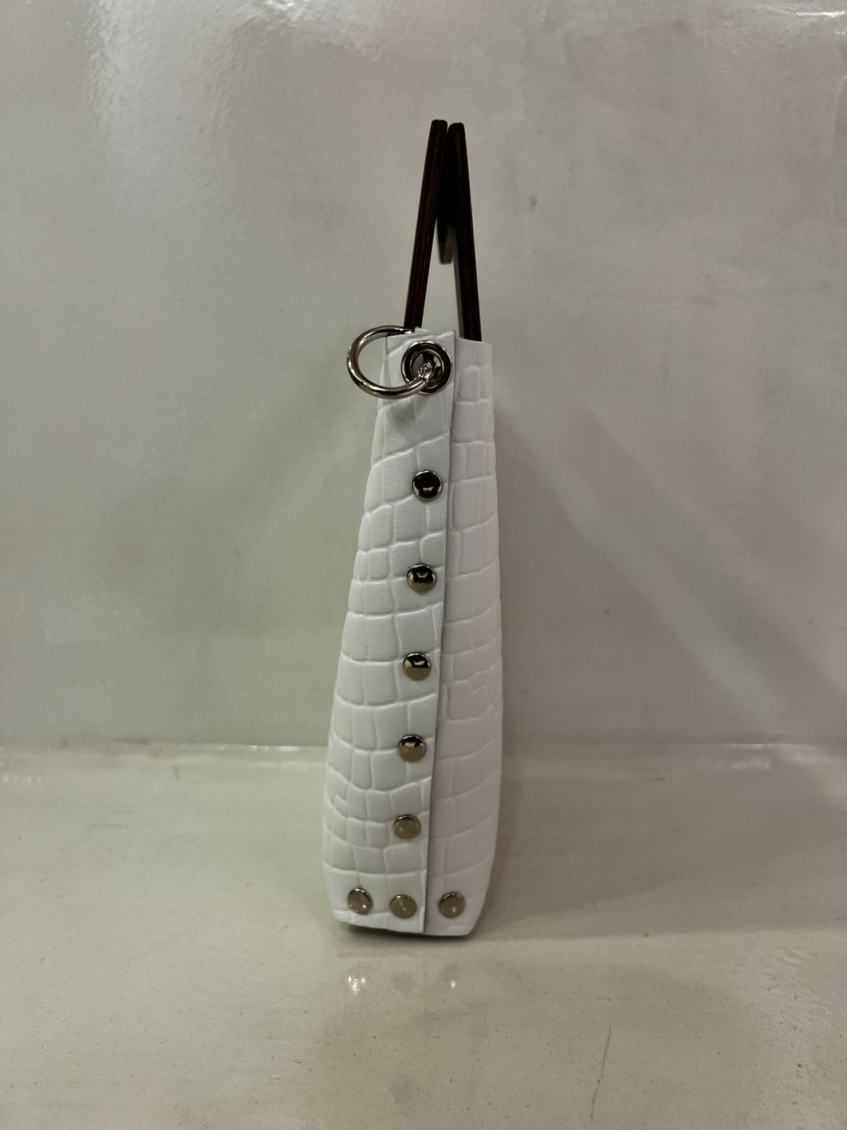 Croc-Effect Leather Bag with Geometric Wooden Handle